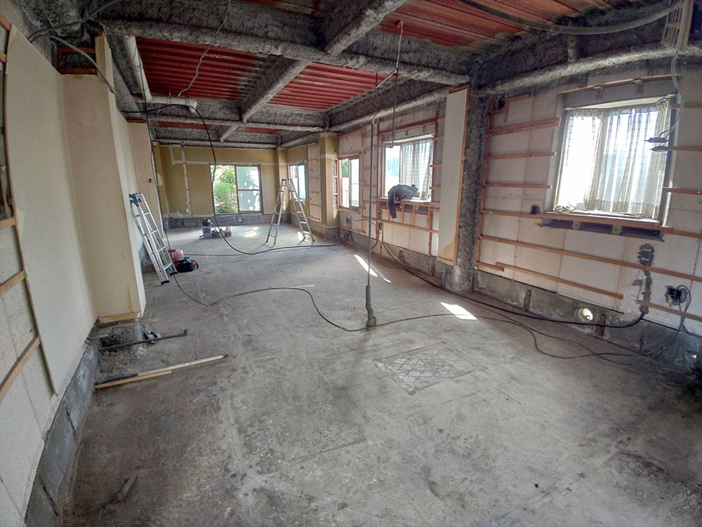 荒川区・マンションの内装解体