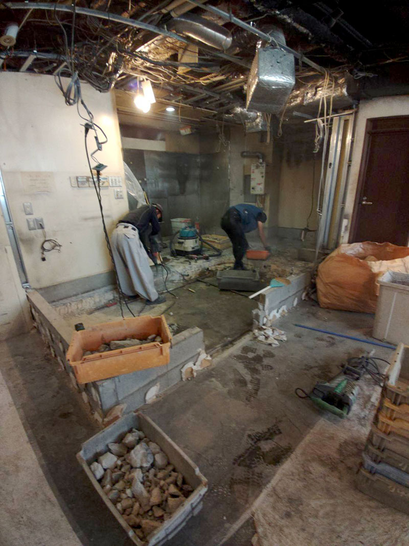 港区・飲食店の内装解体工事