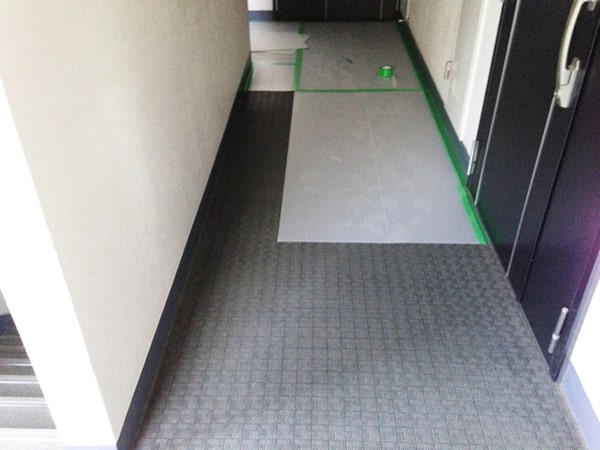 階段の養生-2 Before